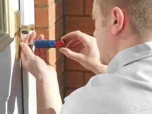 Allen Locksmith Store Allen, TX 972-512-6338 - 3a-Broken-Key-Extraction